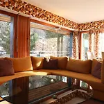 Panoramic G4 By Interhome ナンダ